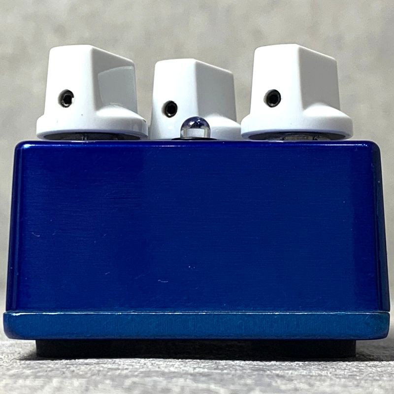 MAD PROFESSOR Deep Blue Delay Pedal Effects Blue Used