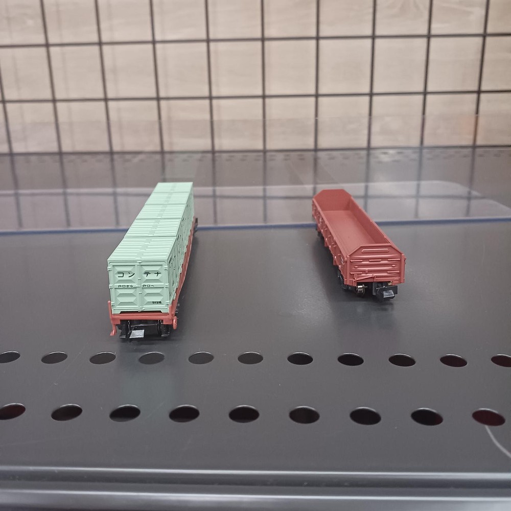 KATO freight train 6-car set
