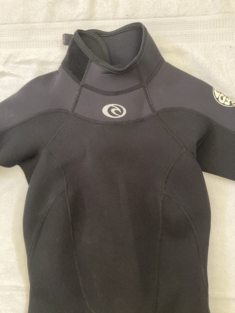 Rip Curl Wetsuit Shorty Girls size 6
