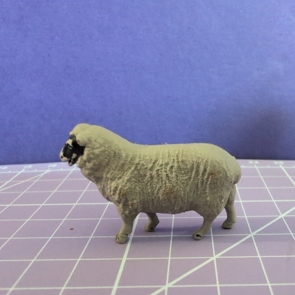 Crescent Toys - Farmyard Animals