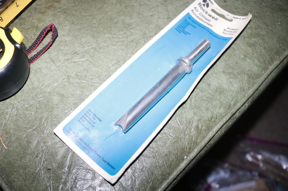 NOS Air Chisel / hammer Rockwell rubber bushing splitter