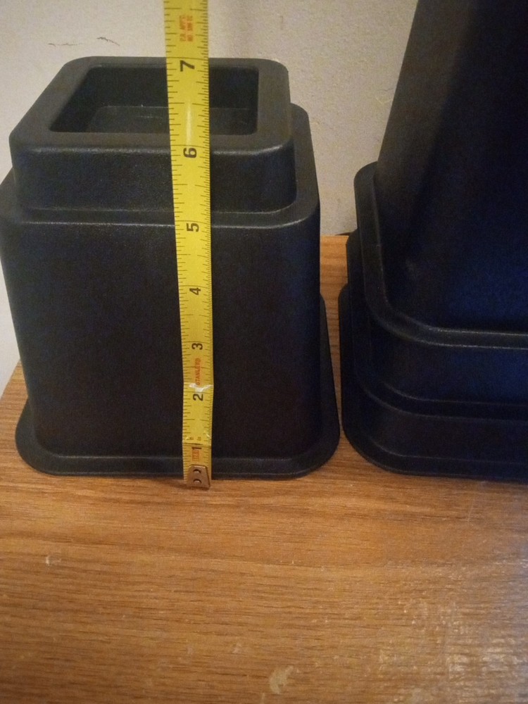 4 Bed Risers /FREE SHIPPING/$18