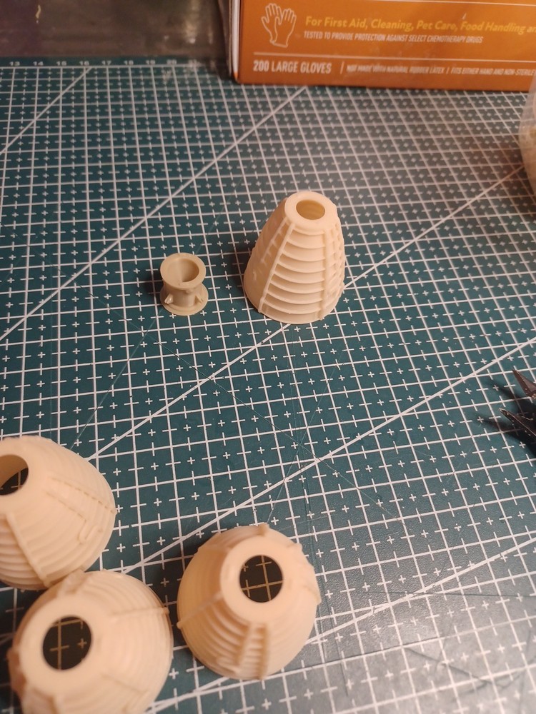 1/144 Scale RS 25 Main Engines And A Updated Service Module Engine For ARTEMIS