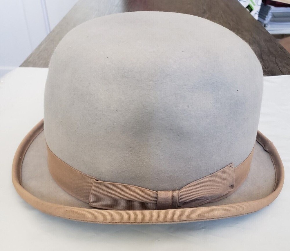 Gray Le Cheval Saddleseat Derby, size 6 3/4