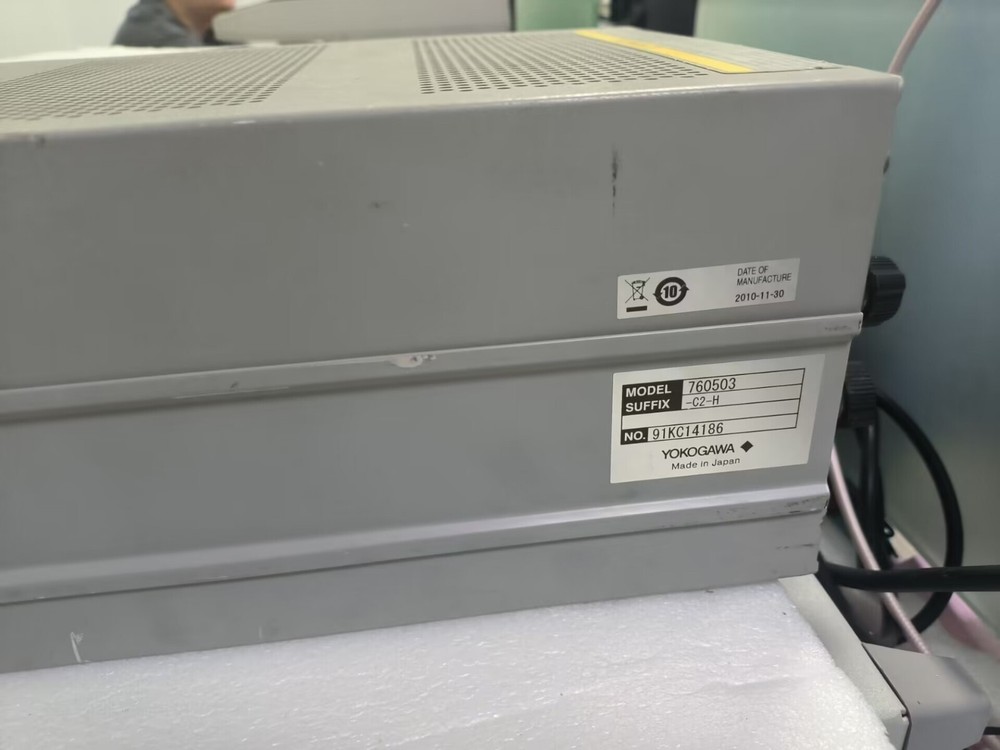 1pcs Yokogawa WT230 digital power meter with 3 modules used