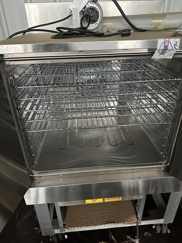 Oven