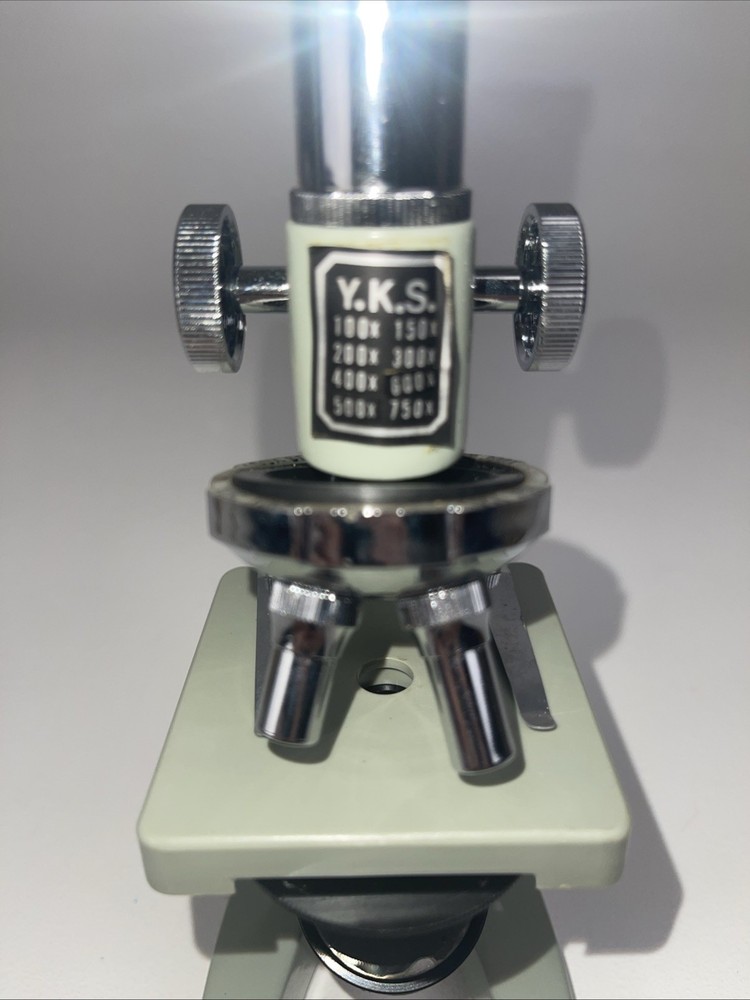 VTG Y.K.S. Compound Student Microscope with Case and Accessories. Complete Set