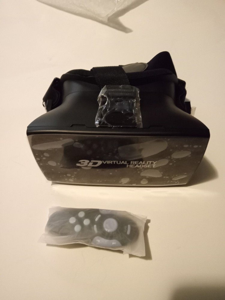 Virtual 360 Virtual Reality 3D Headset to use with phone