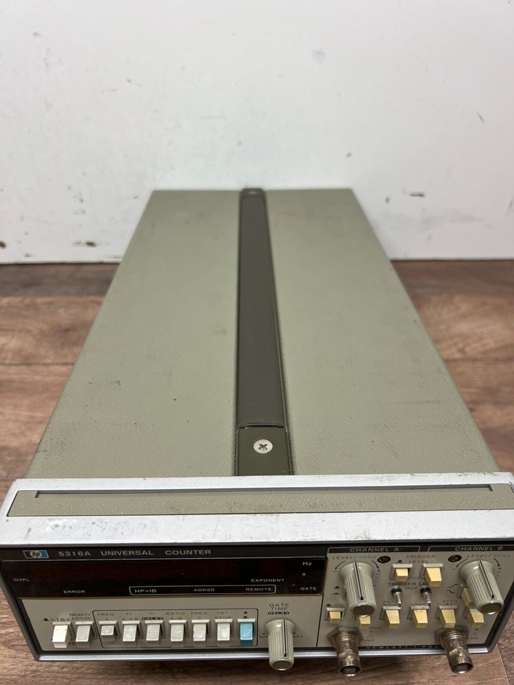 Hewlett Packard HP 5316A Universal Counter
