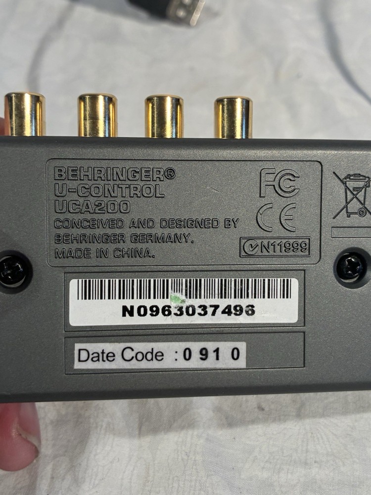 Behringer UCA200 U-Control USB Audio Interface Excellent Condition