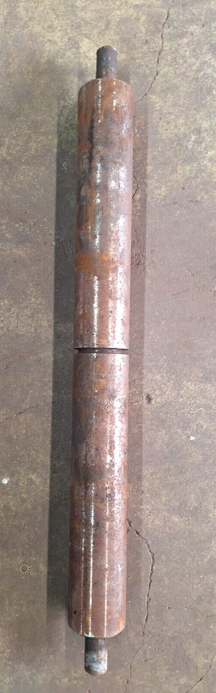 CONVEYOR BELT ROLLER PULLEY DISTANCE BETWEEN FRAME 24"