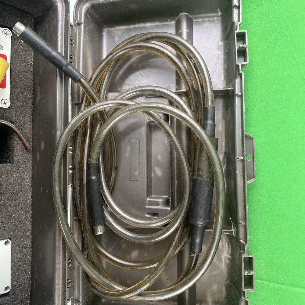 STB Electrical Test Equip. 0-20 KW, With Case