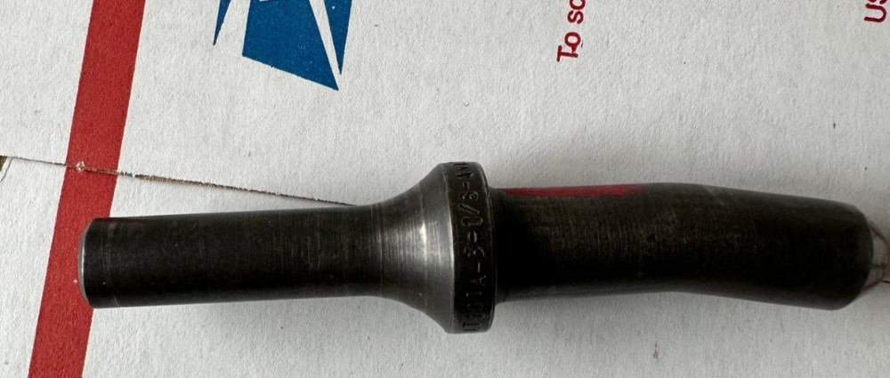 Offset Rivet Set 1/8 AT101A