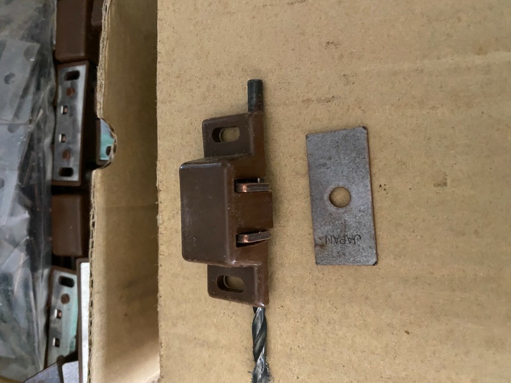 100 Magnetic Cabinet Catches Liberty Hardware