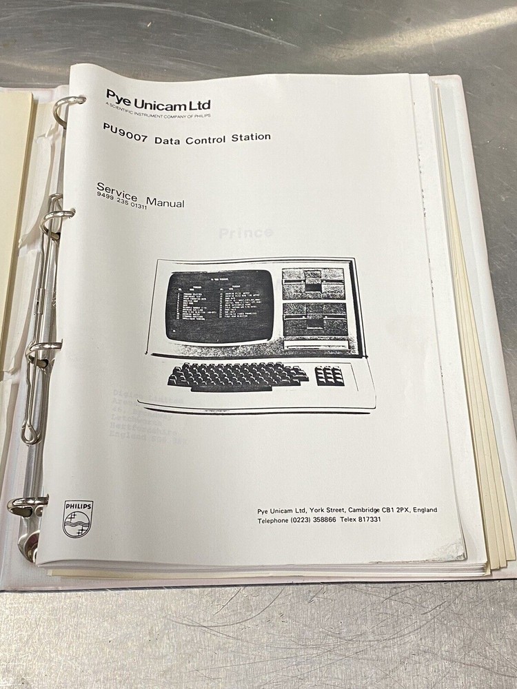PYE Unicam PU 9007 Data Control station - Users Guide / Instruction Manual