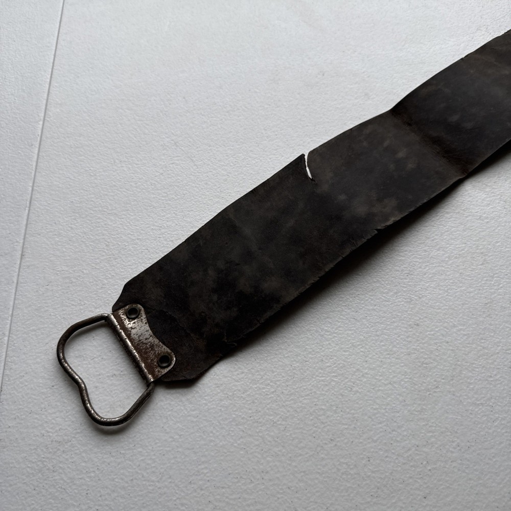 Vintage Leather Razor Strop 20.5” Long
