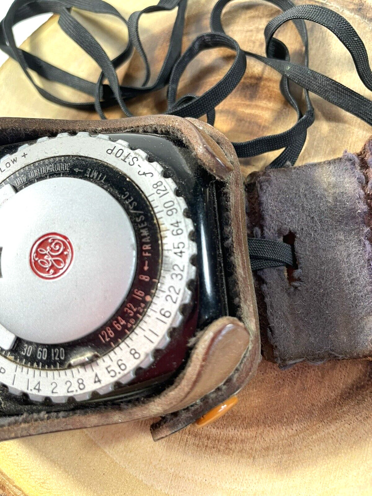 Vintage GE Photography Exposure Light Meter with Leather Case Untested