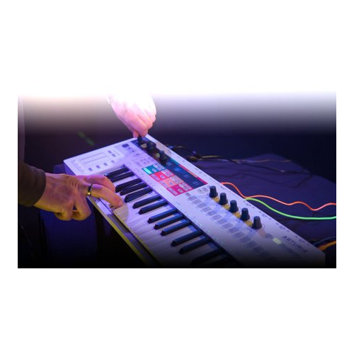 Arturia KeyStep Pro 37-Key ControllerSequencer USBMIDICV Keyboard Controller