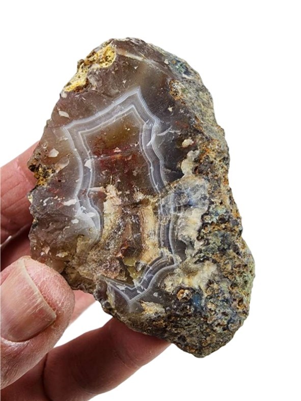 Agate Faced Rough 64.1 grams.