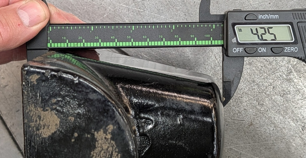 K174-911 Kenworth Steer Axle Spring Cap Axle Stop U-Bolt Alignment