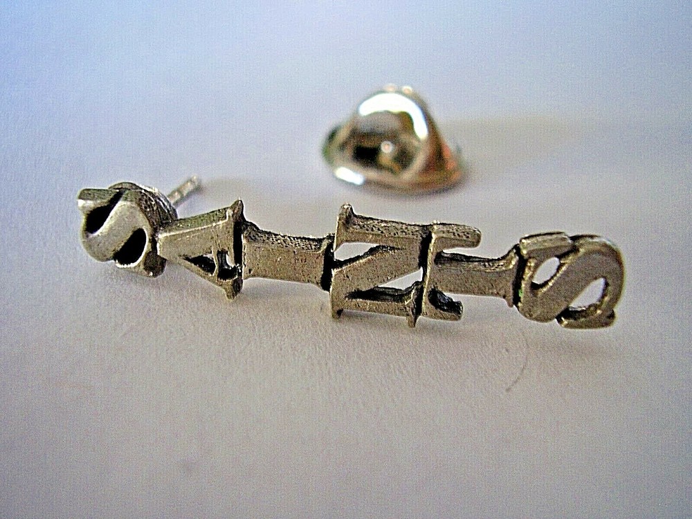 Collectible Pinback or Tie Pin SAINTS