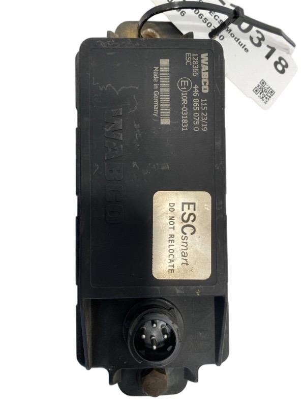 2020 Wabco Collision Avoidance System 4460650750 (356-10318)