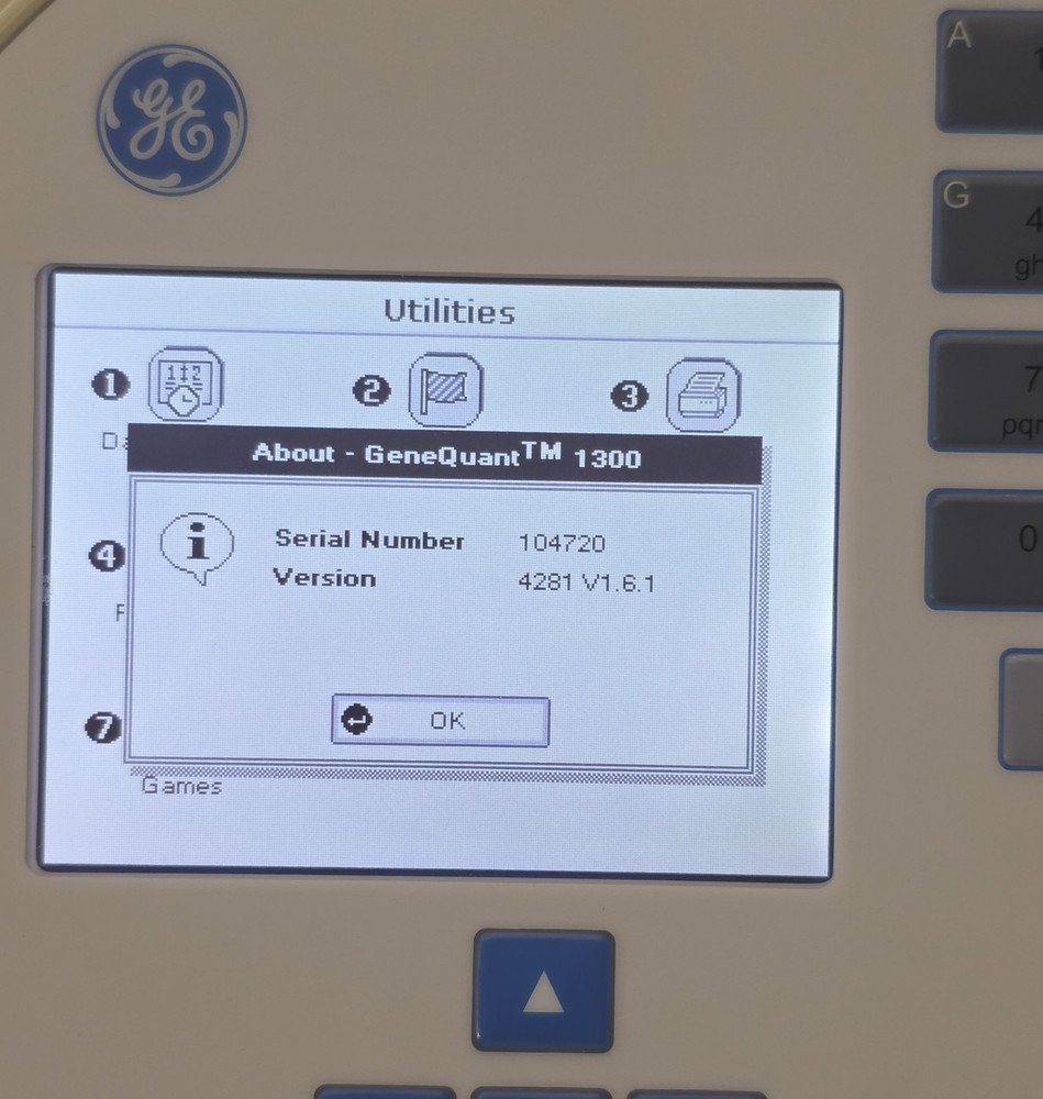 GE GeneQuant 1300 UV/Visible Spectrophotometer