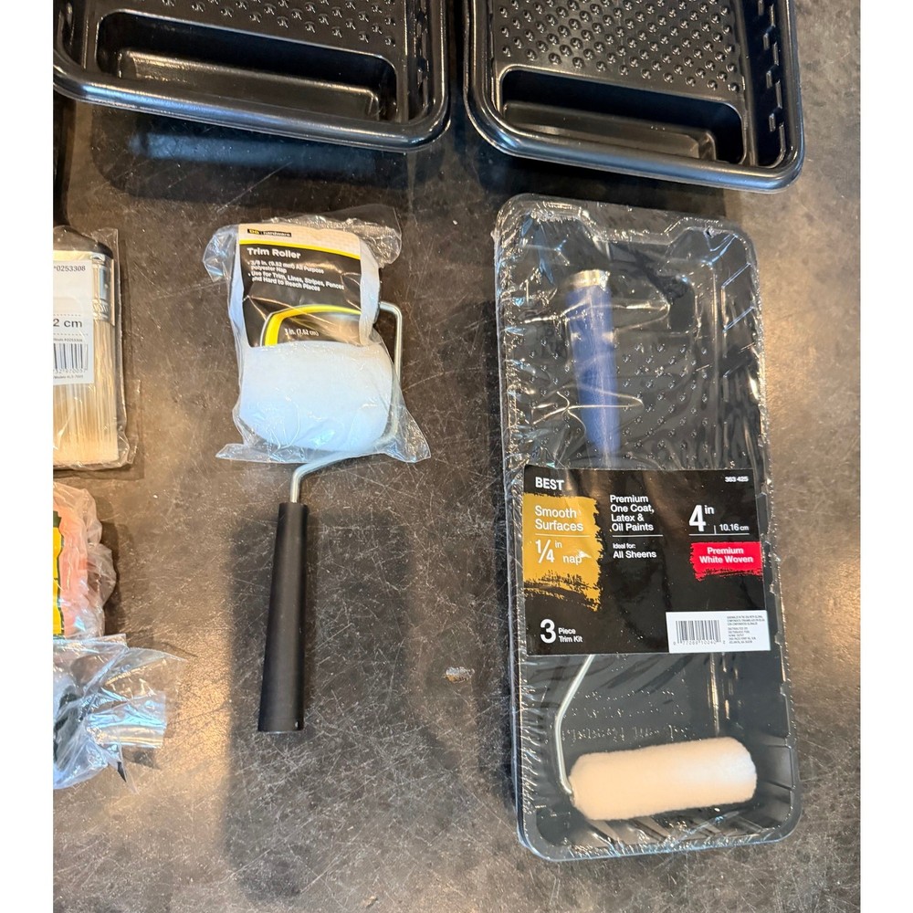 New Paint Brushes / Rollers / Pans 38 Item Painters Bundle