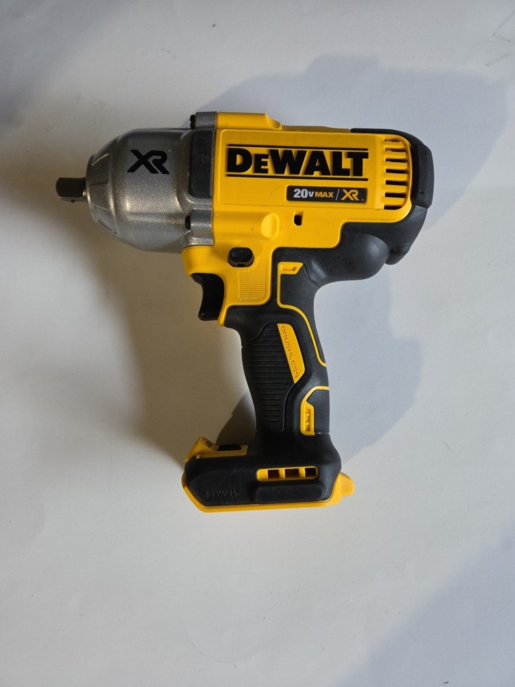 DEWALT DCF889 20V