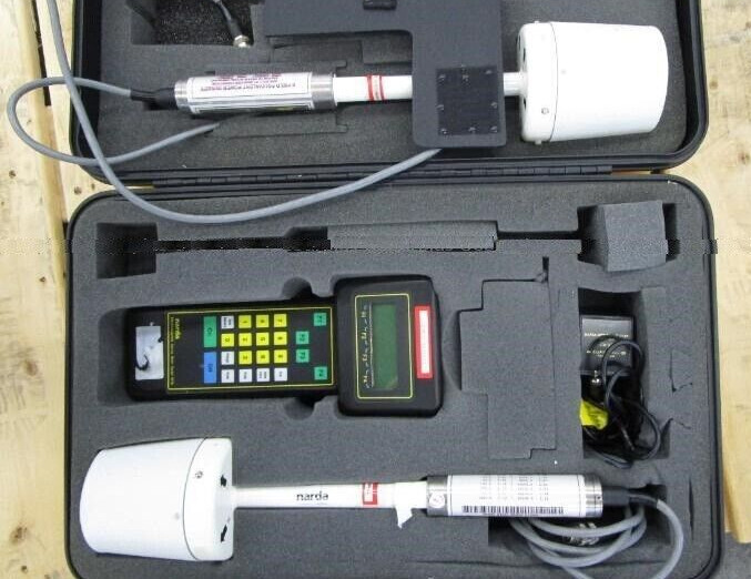 Narda Electromagnetic survey meter Model: 8718