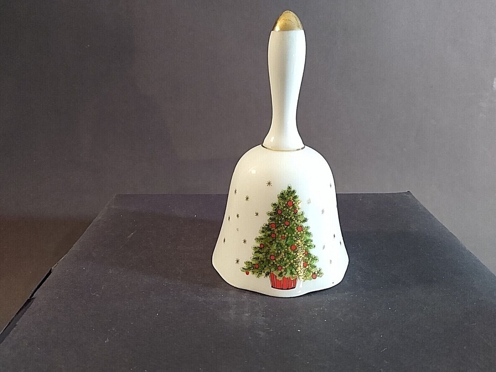 George Good Christmas Tree ceramic bell