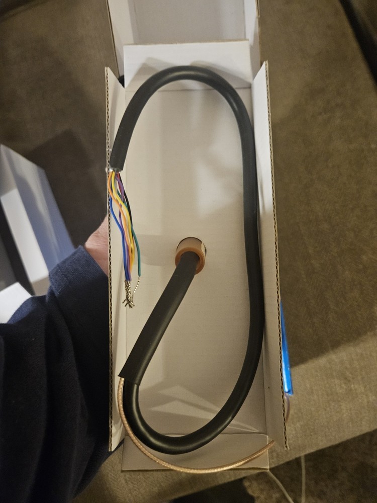 BLUEPASS By LINEAR 2N1-BTPRX 820-00001 2-N-1 Multi-Tech Access Control Reader LE