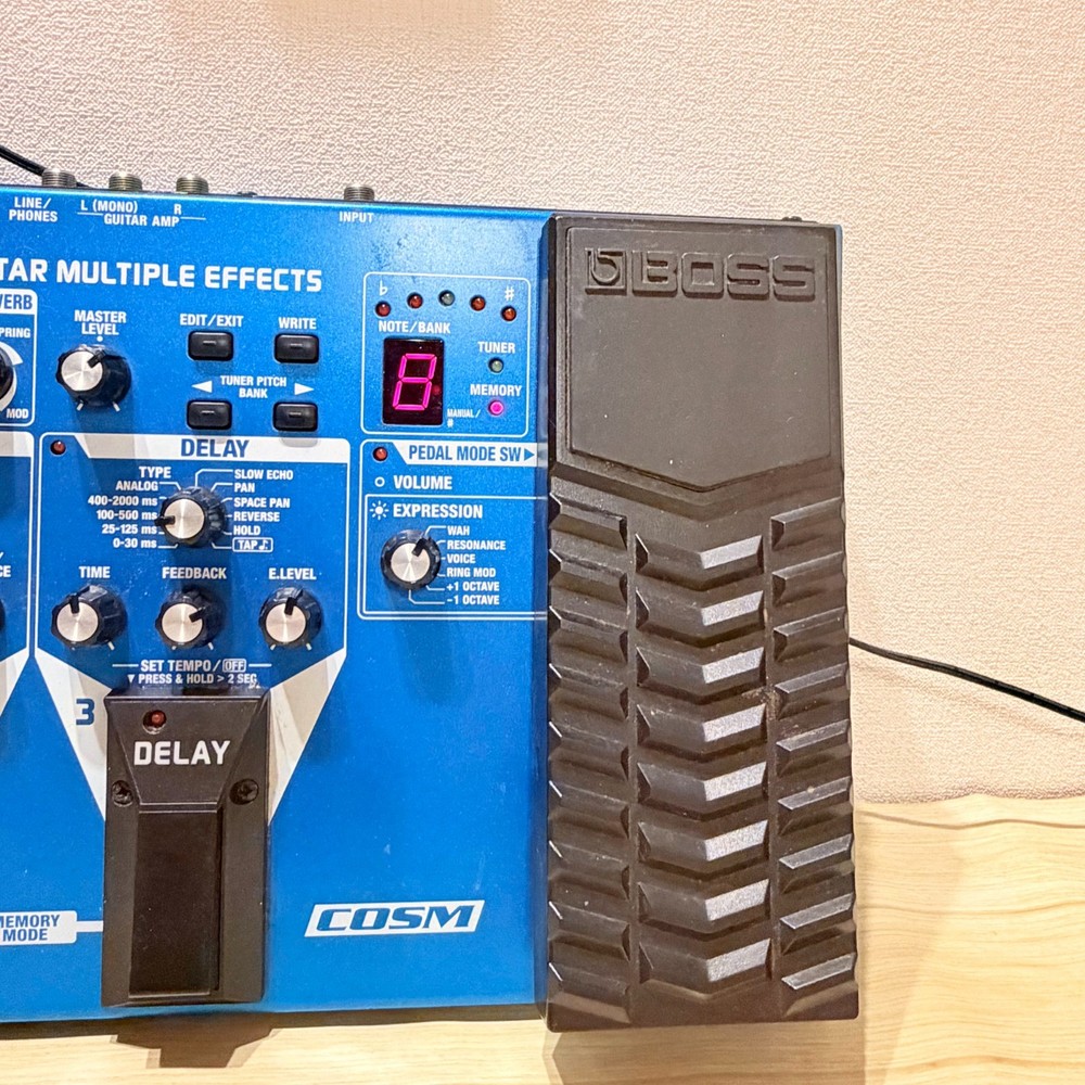 BOSS ME-50 Guitar Multi-Effects Pedal Processor Distortion Modulation Delay Test