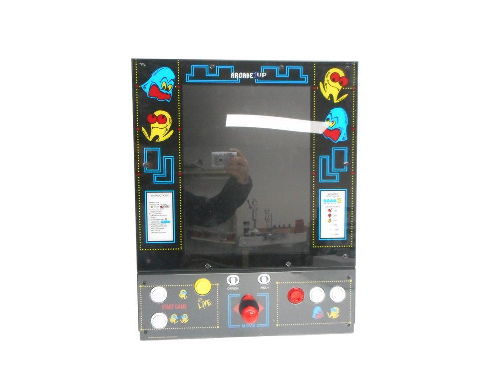 Arcade1Up - PAC-MAN Deluxe Arcade Machine - SCREEN Control only