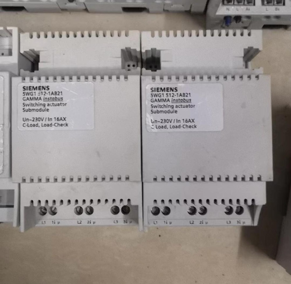 1PCS USED 5WG1 512-1AB21 Tested