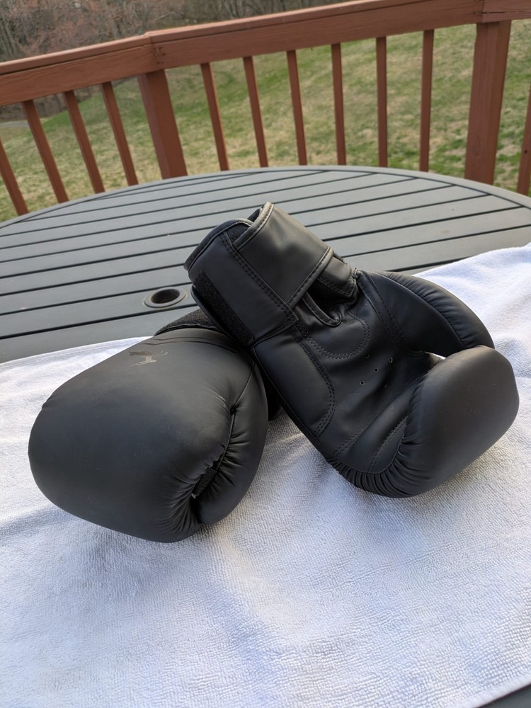 Trideer 16oz Boxing Gloves. Black