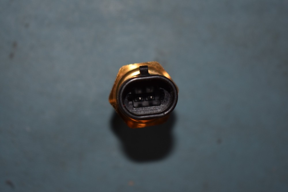 Cummins 3408345 Intake Air Temperature Sensor OEM NOS