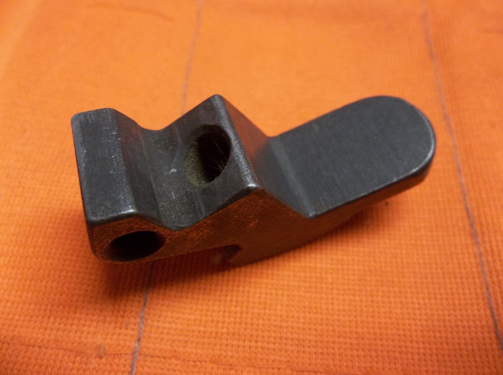 M2HB Back plate latch 6008949 10115j