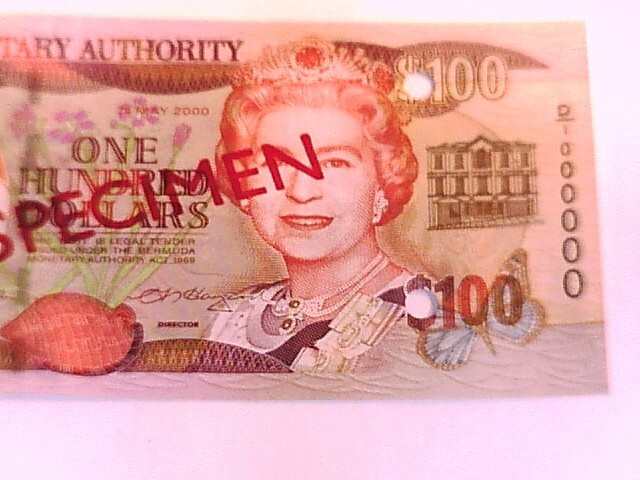 Bermuda 2000 One Hundred Dollar SPECIMEN note Choice Crisp Uncirculated.