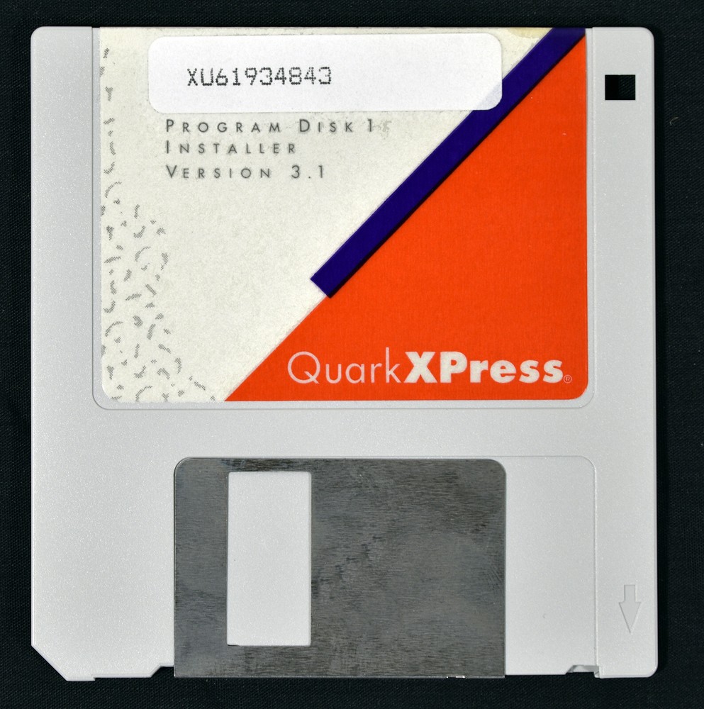 Quark Xpress 3.1 Floppy 3.5 Diskette Software Set for Mac OS or Windows
