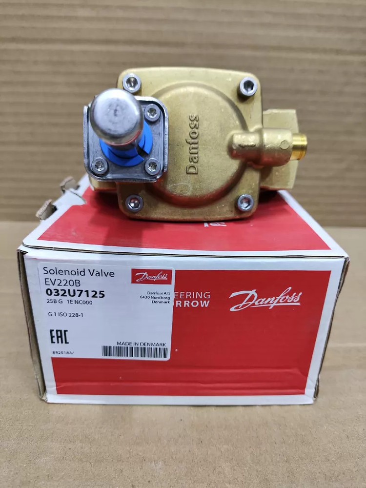 DANFOSS 032U7125 Solenoid Valve New