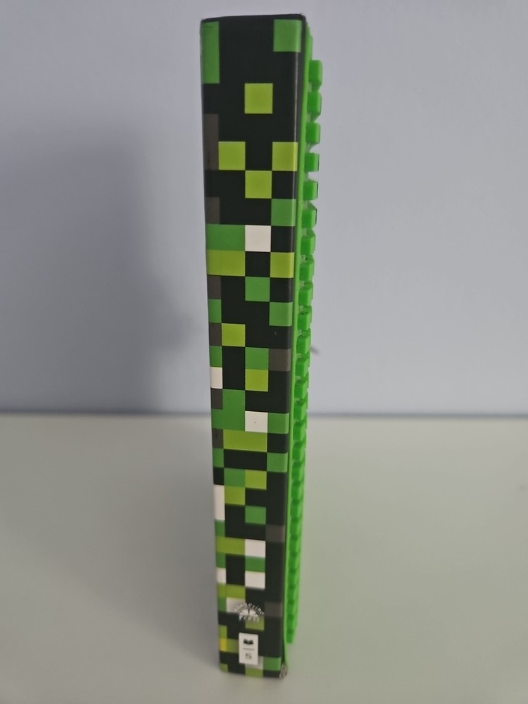 Minecraft Level Up Notebook Journal Green Black NEW LOCKED! CHALLENGE
