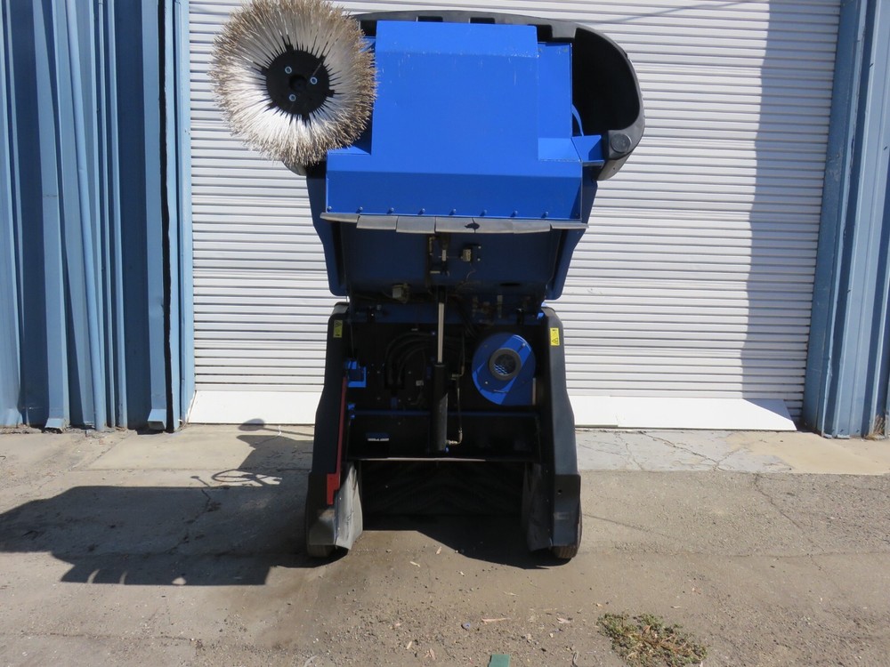 AMERICAN-LINCOLN 6150 SREET SWEEPER