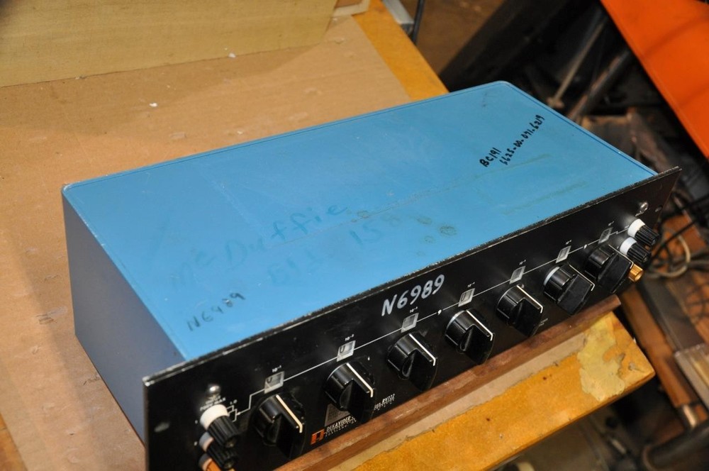 ESI RV722 DEKADIVIDER DECADE VOLTAGE DIVIDER