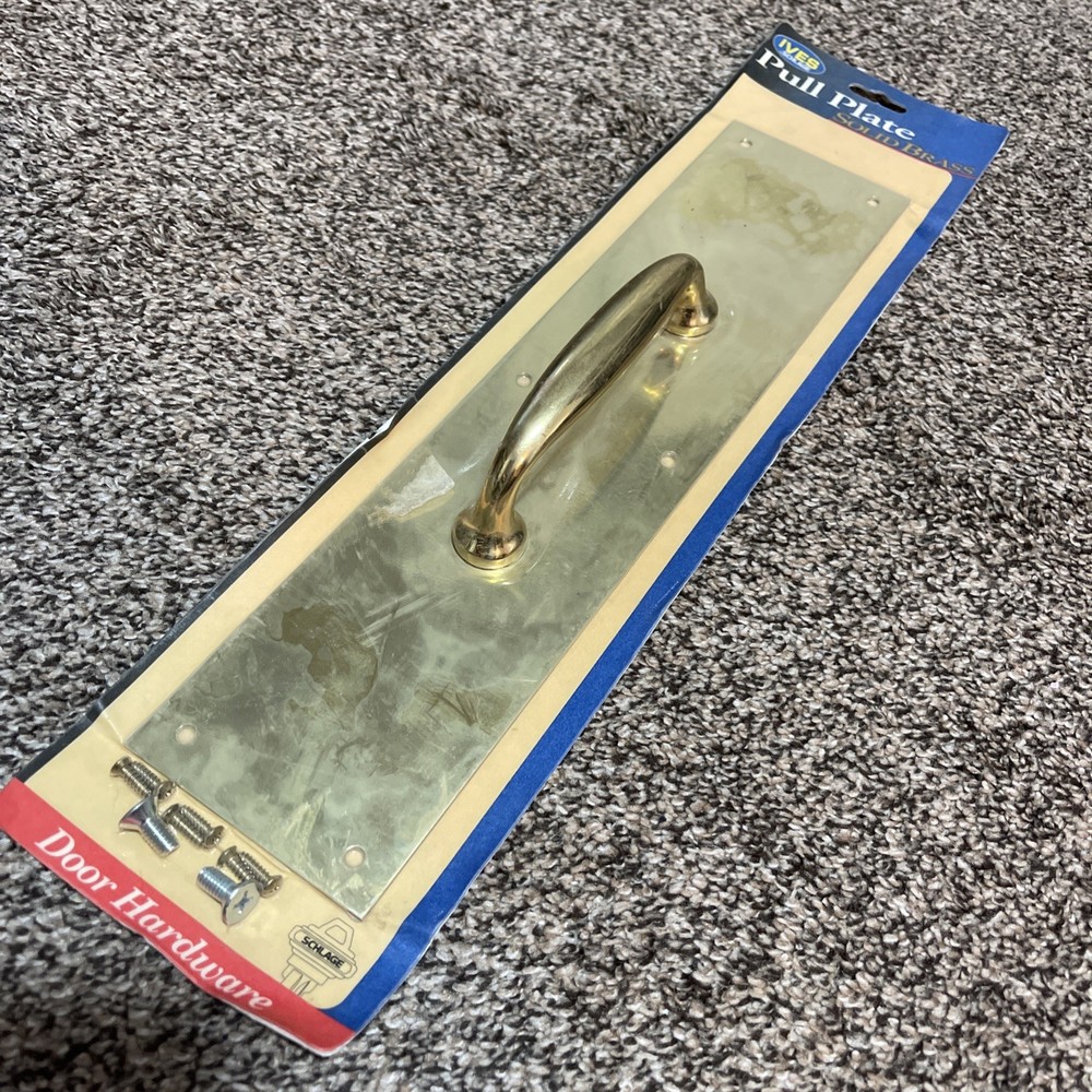 Gate House Pull Plate