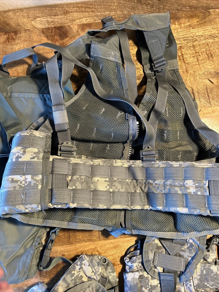 US Military MOLLE II Modular Lightweight Load Carrying ASSAULT PACK Loaded