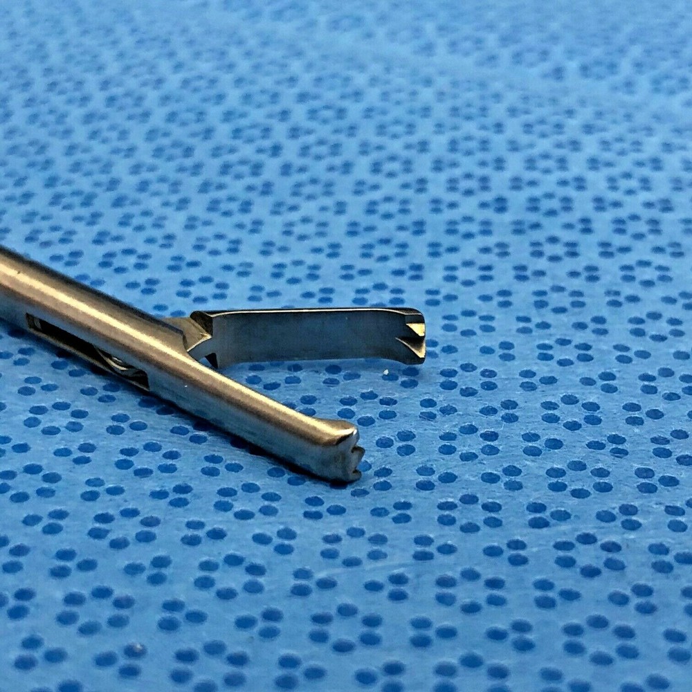 Jarit 600-137 Claw 5mm x 32cm Spring Loaded Grasping Forceps Orthopedic