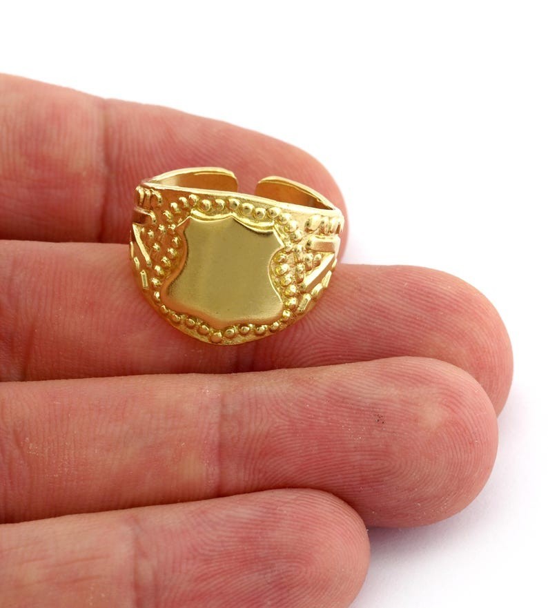 Shield Blank Ring Adjustable Raw Brass 13x13mm Blank (18mm 8US inner size) 5652
