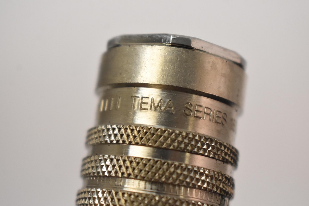 Parker TEMA Series 1800 Hydraulic Quick Coupler Female Socket Fitting