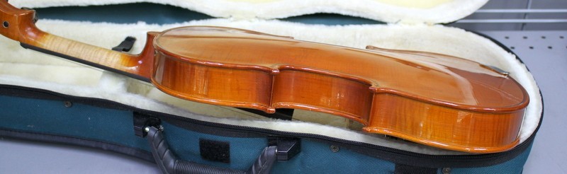 Capriccio Violin Outfit Model CV44 w/Bow and Case.